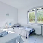 La Maison De L'amiral By Interhome بيت للعطل