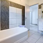 بيت للعطل La Maison De L'amiral By Interhome